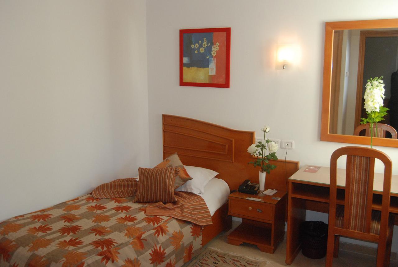 Hotel La Princesse 3*